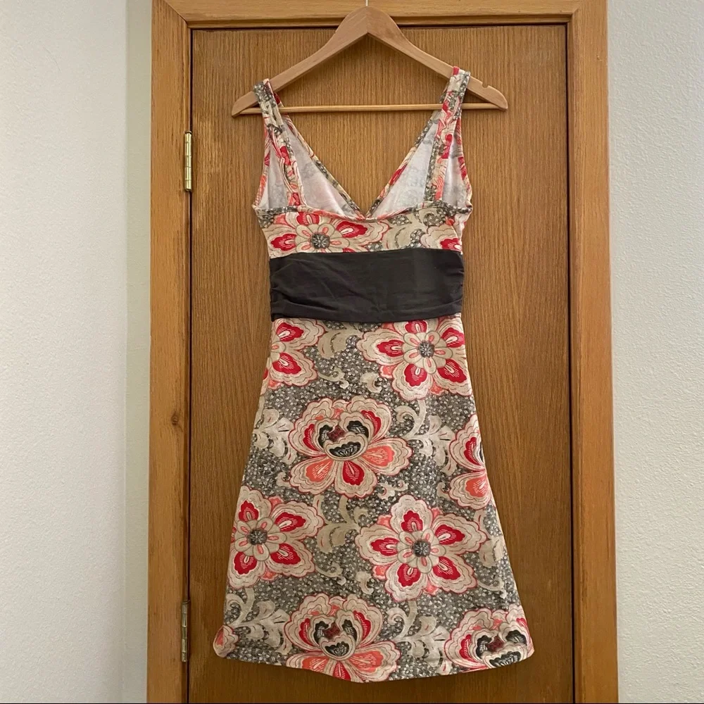 PATAGONIA • “Margot” Sleeveless V-Neck Organic Cotton Floral Dress - Size S - Picture 6 of 16